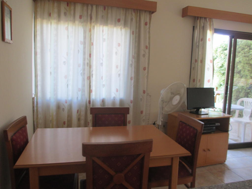 Anastasia Holiday Apartments Klorakas エクステリア 写真